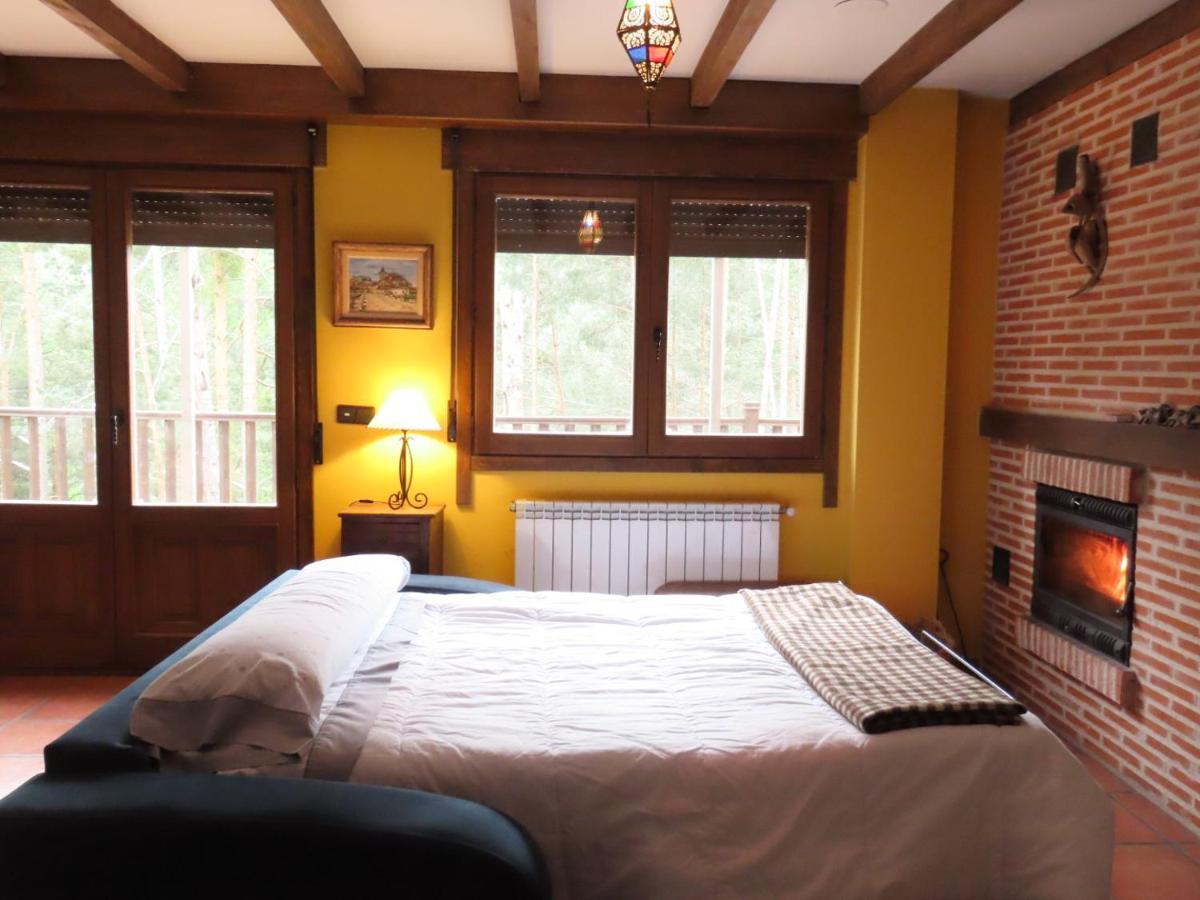 Apartamento Chalet "El Tornado" Canon De Rio Lobos 15 San Leonardo de Yagüe Eksteriør billede